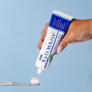 NOW Solutions XyliWhite Platinum Mint Toothpaste Gel 181g tube displayed for daily oral care