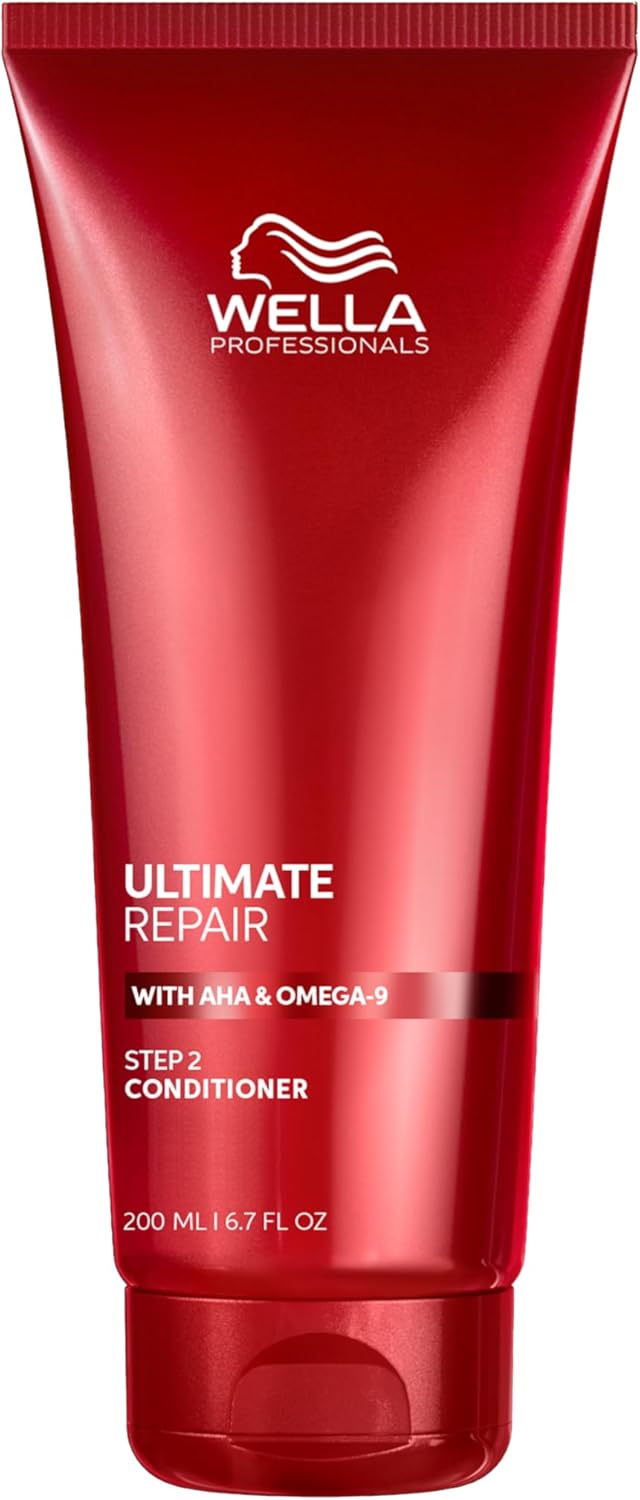 WELLA PROFESSIONALS Conditioner for Damaged Hair bottle, Step 2, 250ml.